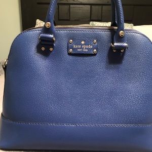 Kate Spade Hang bag- Like New!